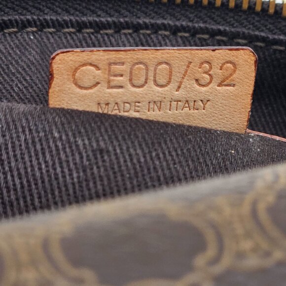 Céline Macadam Pochette Bag - Picture 3 of 17